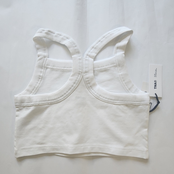 Brand new with tag Aritzia TNA size medium top. - Picture 2 of 9